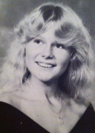 charlotte_stenson_alias_lotten_bergman Charlotte Stenson (som jag hette då) hade jobbat hårt på att få till den där luggen.